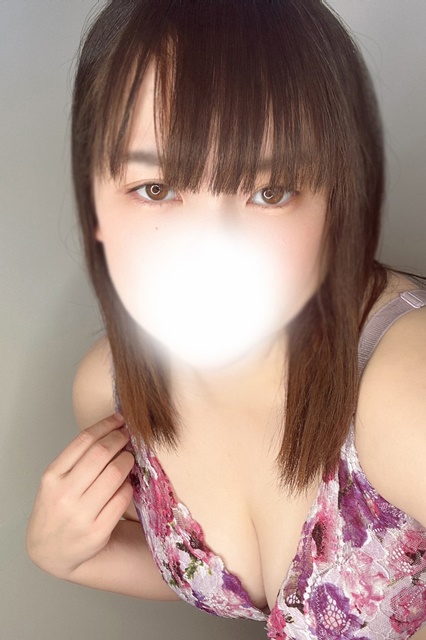 えめあ