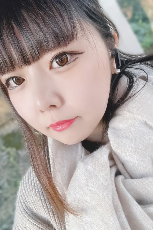あやな