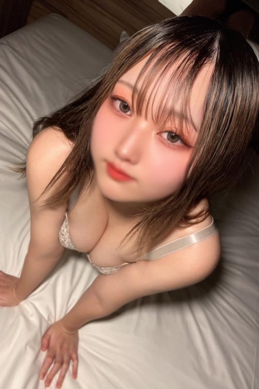 つきの