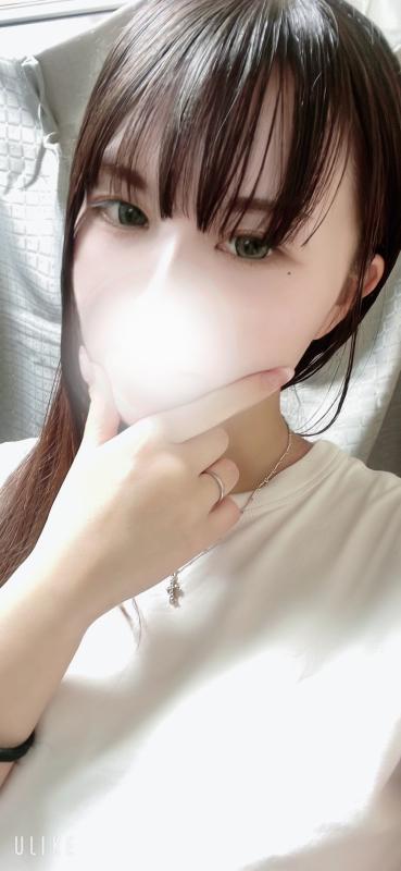 みな