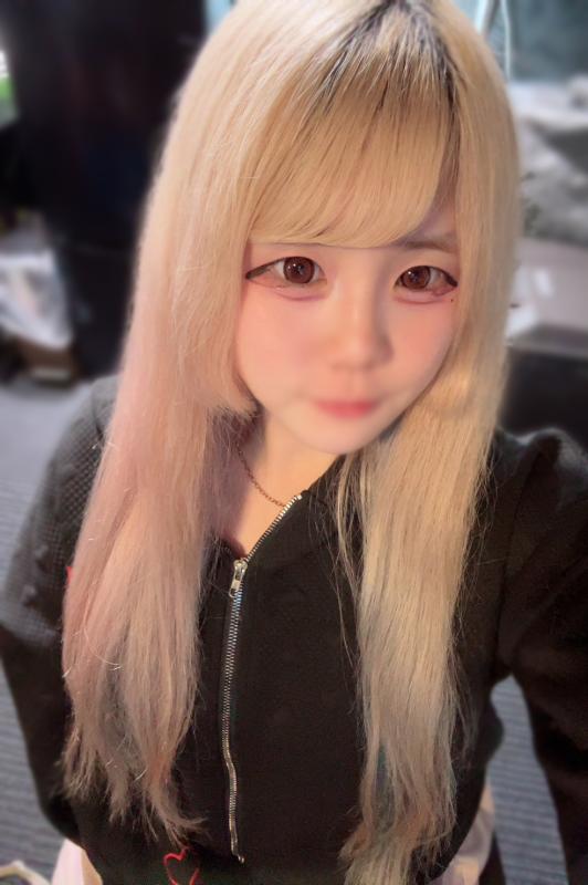めろ